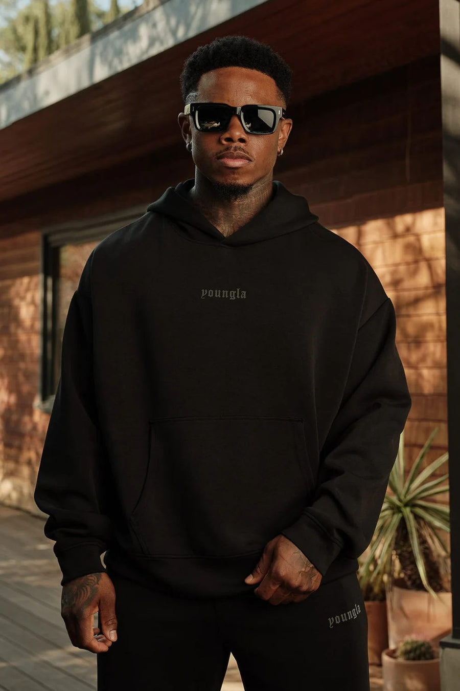 Black Gymshark Hoodie - supplier WY-05